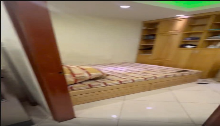 Cho thuê căn hộ chung cư mini ngõ 140 Khương Đình, 55m, 2 ngủ, ô tô đỗ cửa, Full đồ, 8 Triệu